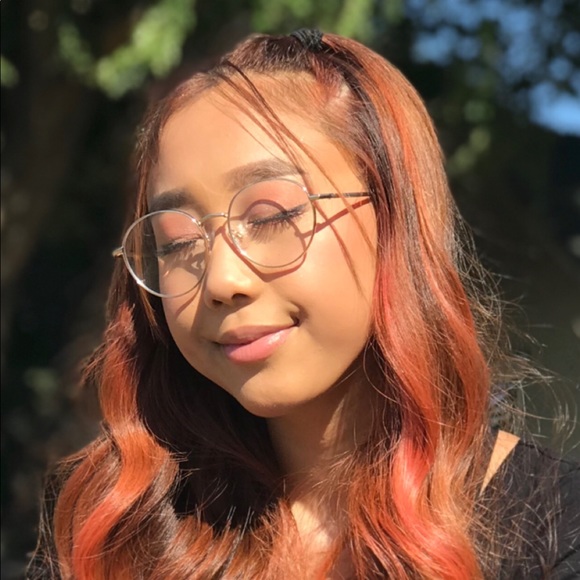 Meet your Posher, Mandy - Picture 1 of 1